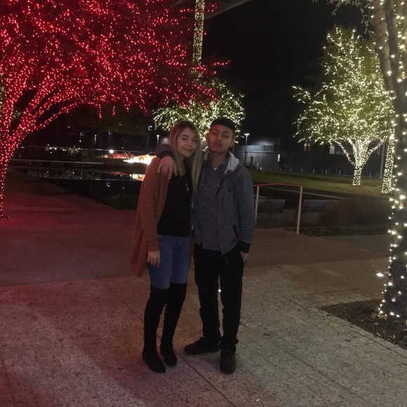 Meet your Posher, Adrian - Picture 1 of 1